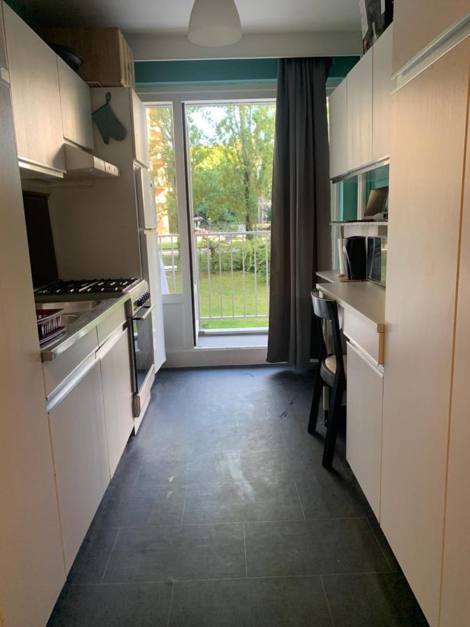Sarhan Two-Room Apartment Брюссель Екстер'єр фото